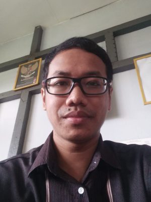 Reza Ardhie Wicaksono Guru Sejarah